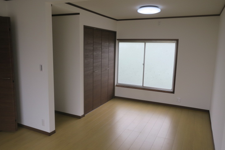 Resolve緑町8号棟の居間写真