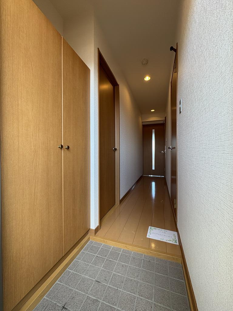 ルーナシティの玄関写真