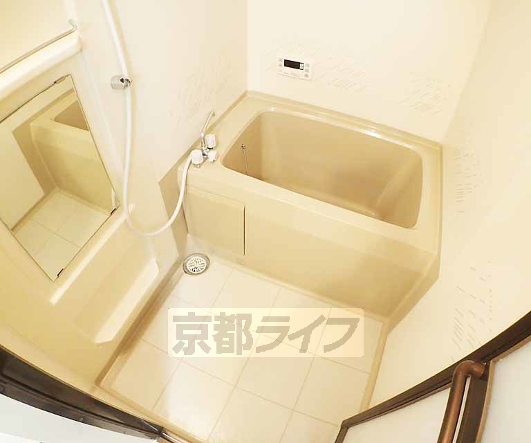 ソレイユMHNの風呂写真