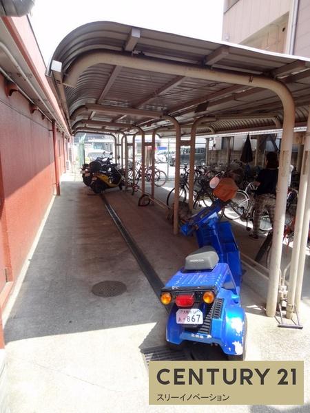 駐車場　★駐輪場★
