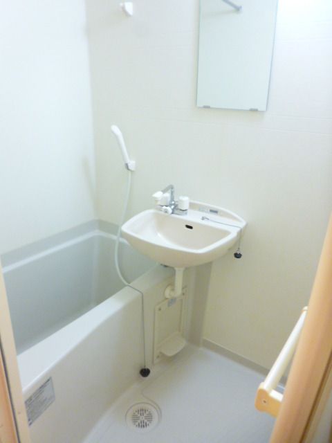 レオパレスSHIMADA壱番館の風呂写真