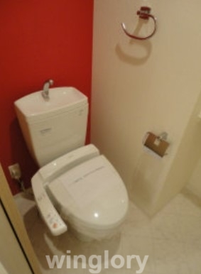 No.82 EMPRESSのトイレ写真