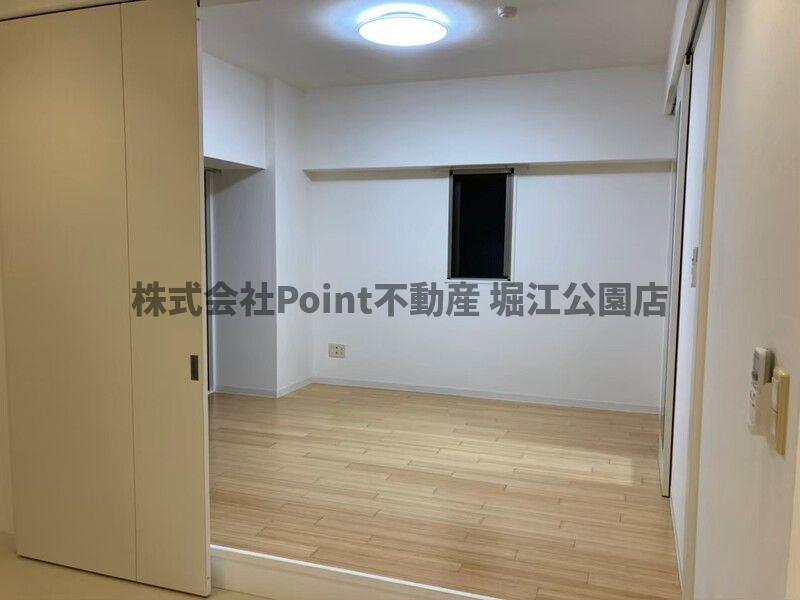 地下鉄四つ橋線 肥後橋駅 徒歩3分 10階建 築21年の居間写真
