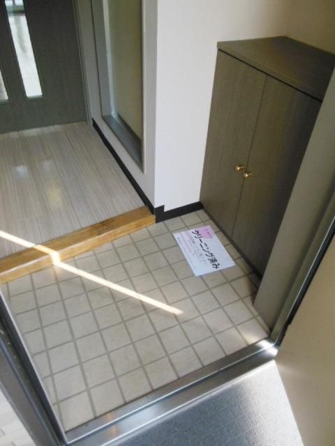 ライオンズマンション相模原第5の玄関写真
