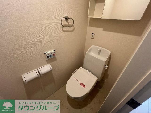 東武伊勢崎線 草加駅 徒歩19分 2階建 築7年のトイレ写真