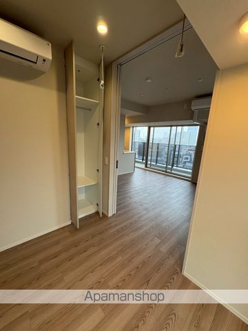 ルフォンプログレ北新宿の居間写真