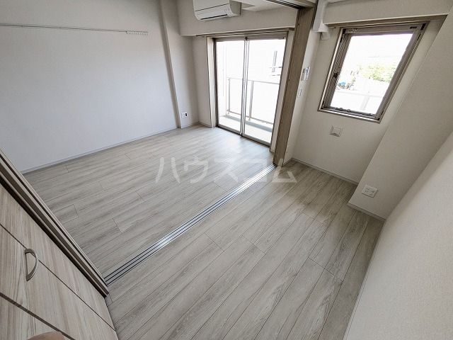 アイルグランデ東京青井の内装写真