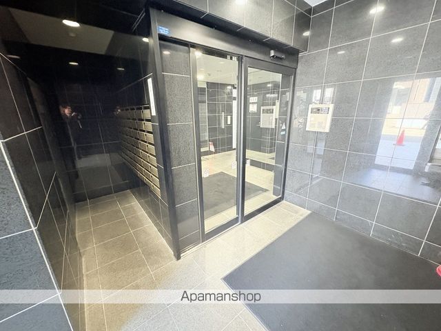 イーストン榴岡の外観写真