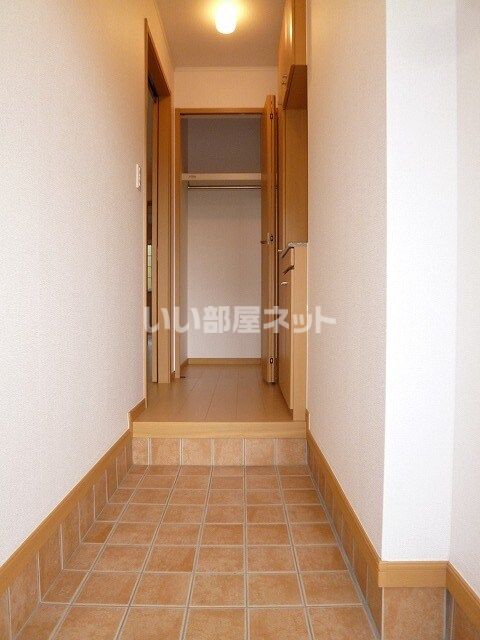 バイオレットの玄関写真
