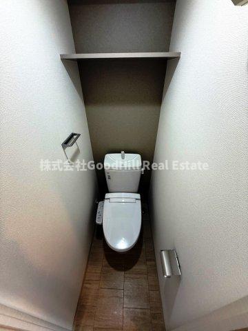 オーキッドレジデンス新大阪のトイレ写真
