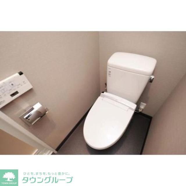トイレ　※写真は同タイプ住戸です。