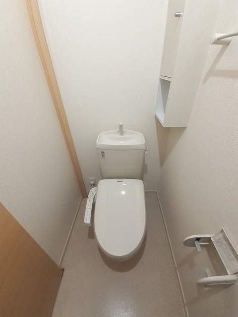 トイレ　図面と現状に相違がある場合には現状を優先