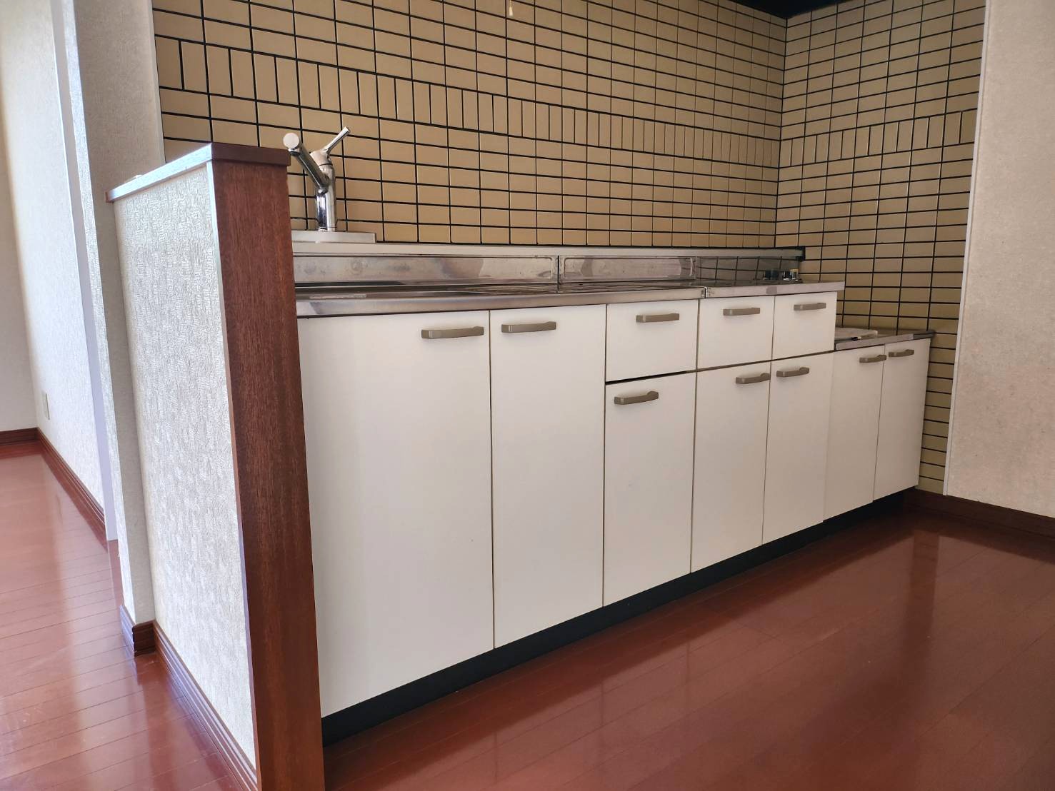 グランオーレストIのキッチン写真