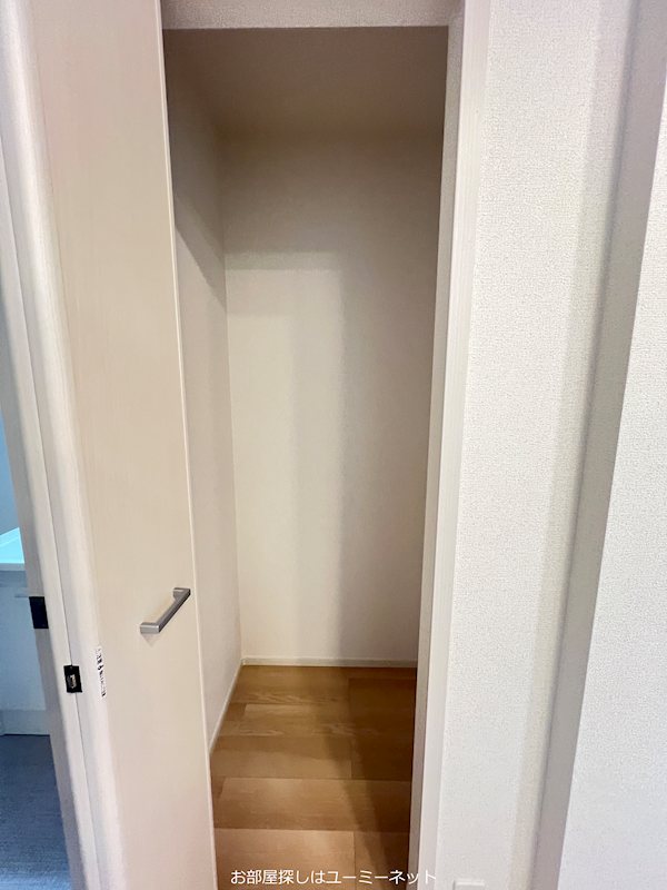 収納　※反転タイプ