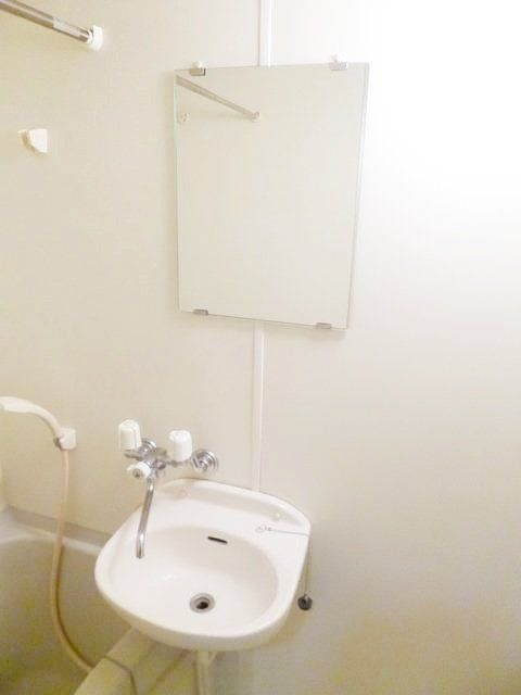 洗面設備　お部屋探しは株式会社　タウンハウジング　までお気軽にお問合…