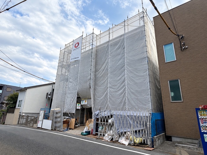 建物外観　建築中