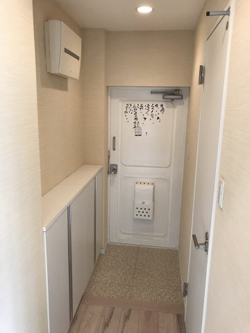 宮前カーネルの玄関写真