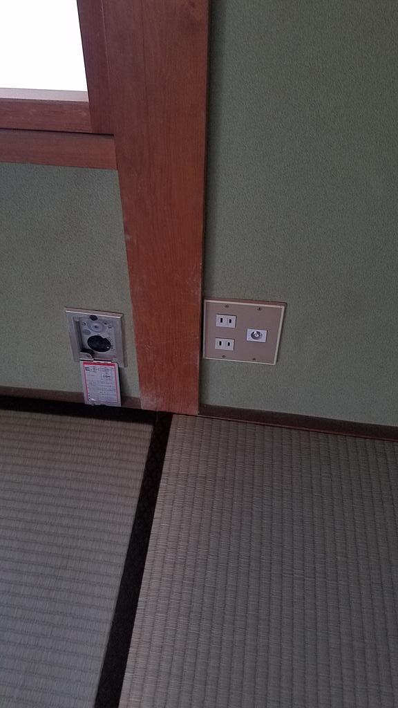 セキュリティ　設置場所を選べるドアチャイムです。