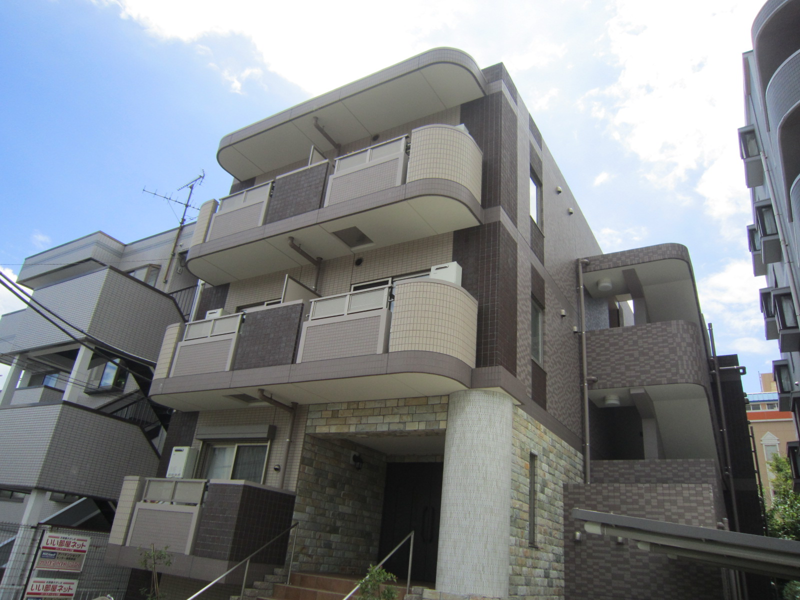 建物外観