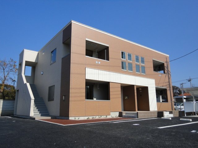 建物外観　全室角部屋物件です！旧４号線近くで便利です！