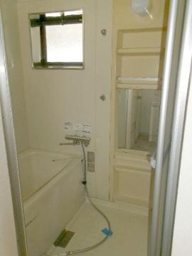 バス・シャワールーム　バス
