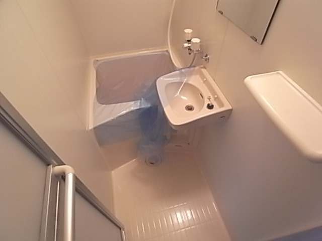 バス・シャワールーム　バスルーム