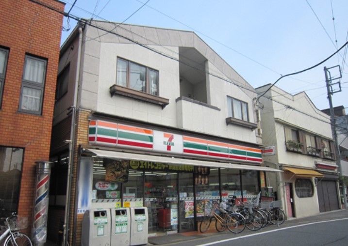 コンビニ　セブンイレブン五本木店（コンビニ）まで156m