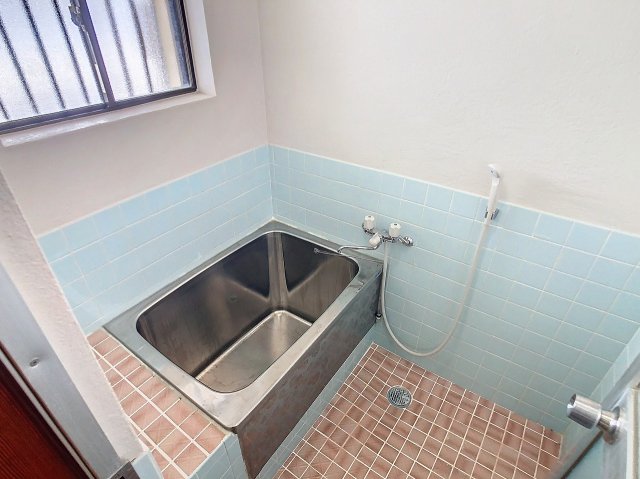 バス・シャワールーム　2024年11月撮影※現況を優先致します。