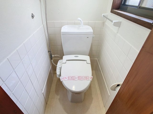 トイレ　2024年11月撮影※現況を優先致します。