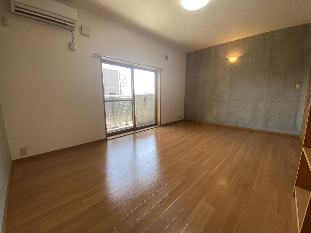 その他　※退去前の為別部屋の写真です。