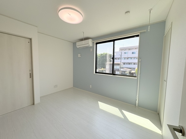 居室・リビング　◆洋室７．１帖◆