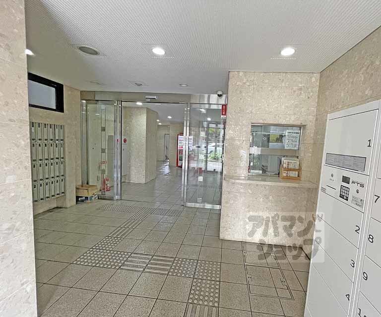 ロビー