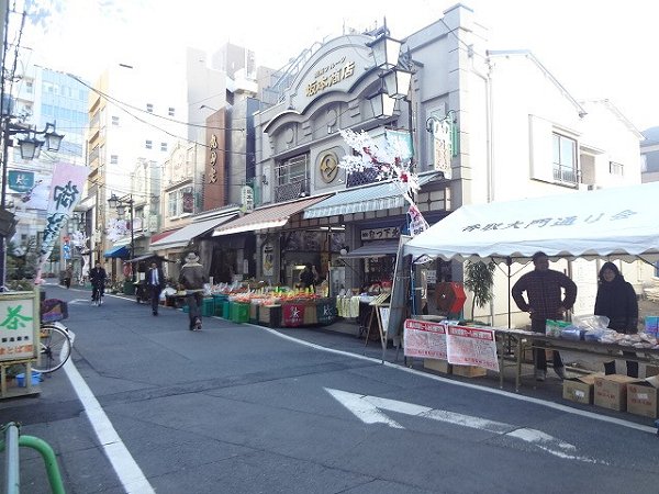 【江東区亀戸のマンションのショッピングセンター】