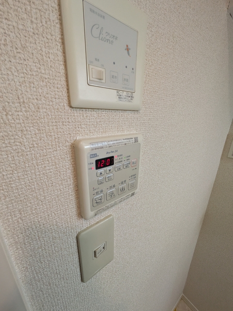 その他設備　★浴室乾燥機の操作パネルです♪★