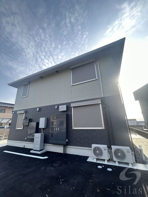 【ラコリーヌ藤森の建物外観】