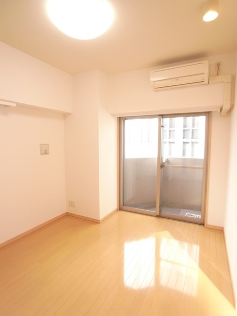 居室・リビング　居室※別部屋参考写真