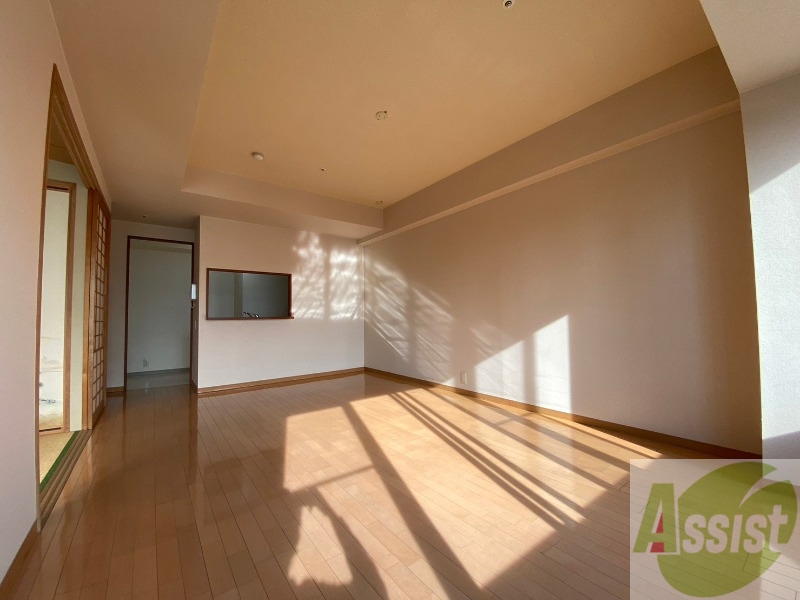 居室・リビング　広くてキレイなＬＤＫが広がっていて、充実した生活が送れそう。