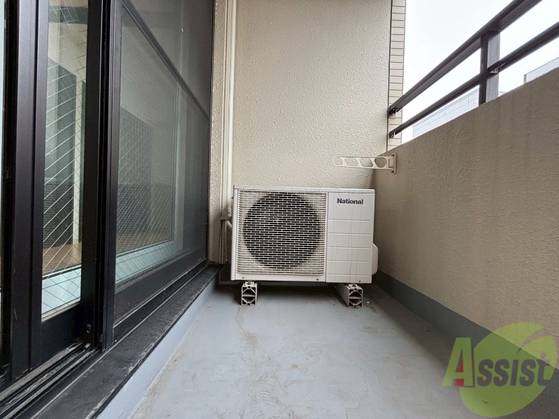 バルコニー　バルコニーです。洗濯物を干したり一息ついたりできますね！