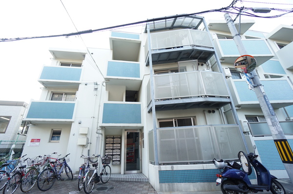 建物外観　オンライン内覧実施中