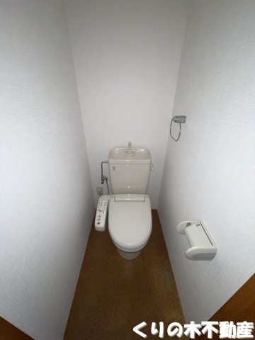 トイレ　シンプルで使いやすいトイレです