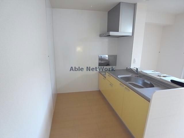 キッチン　※別部屋参考写真