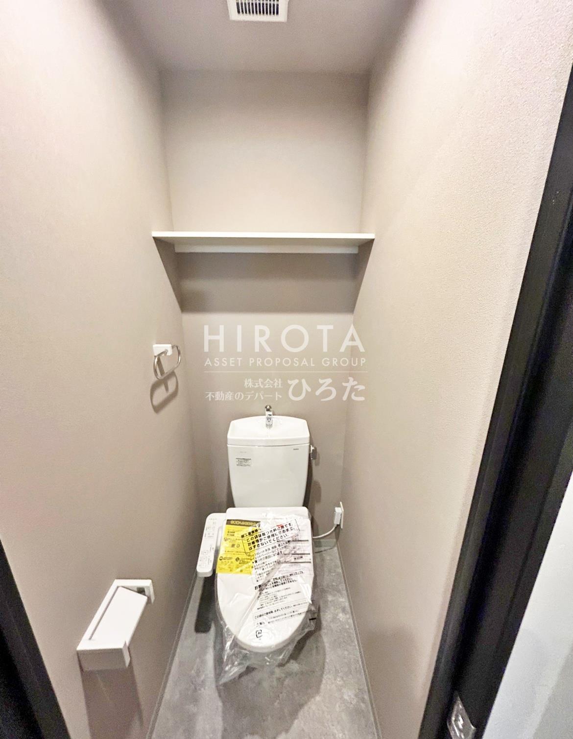 トイレ　※建築中のため同タイプ部屋のお写真です