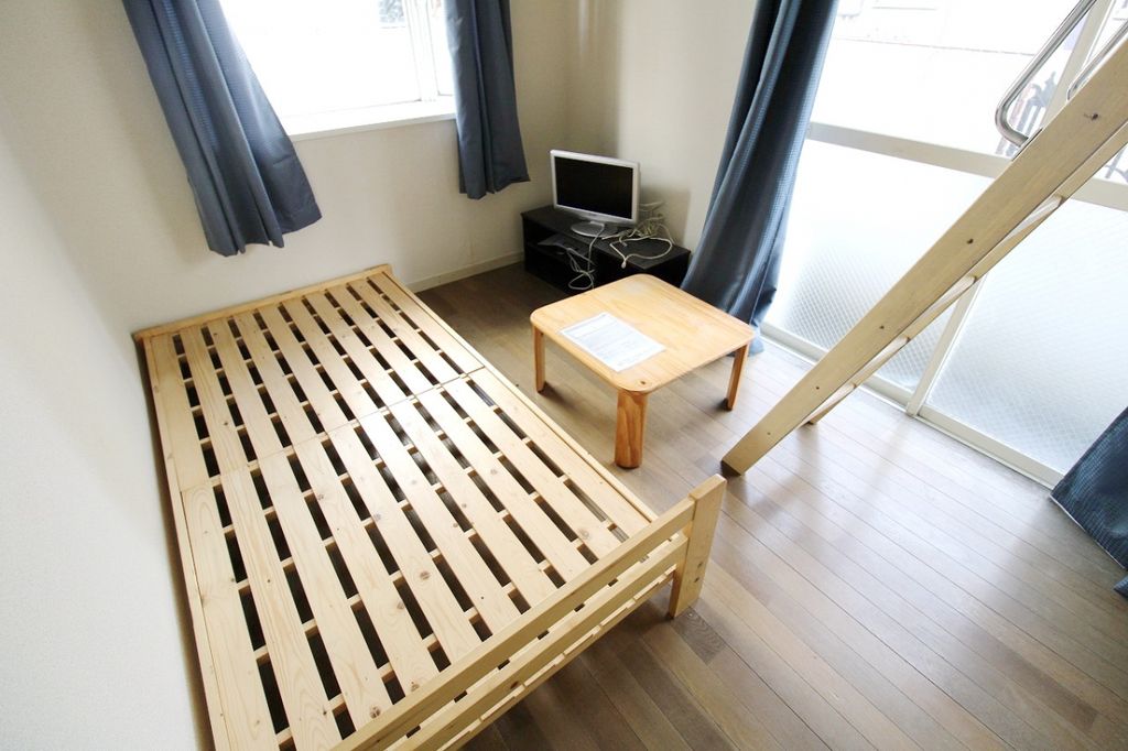 居室・リビング　庭