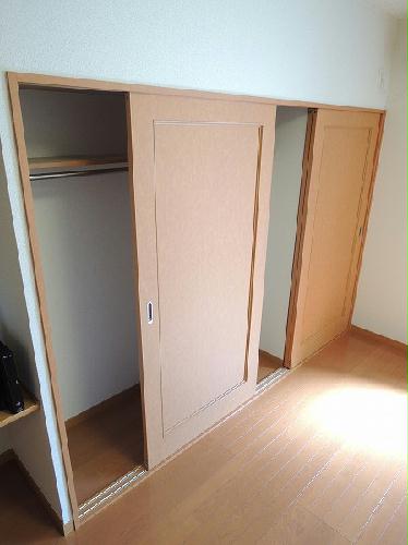 収納　収納スペース