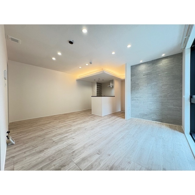 居室・リビング　広々としたリビングスペース♪