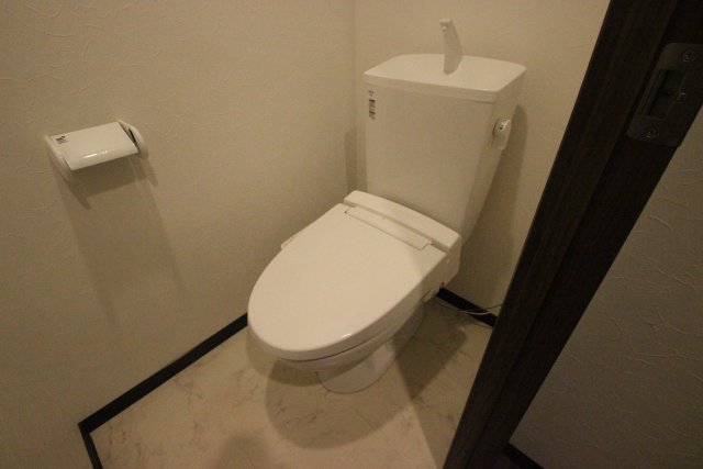 トイレ　同物件別室です。