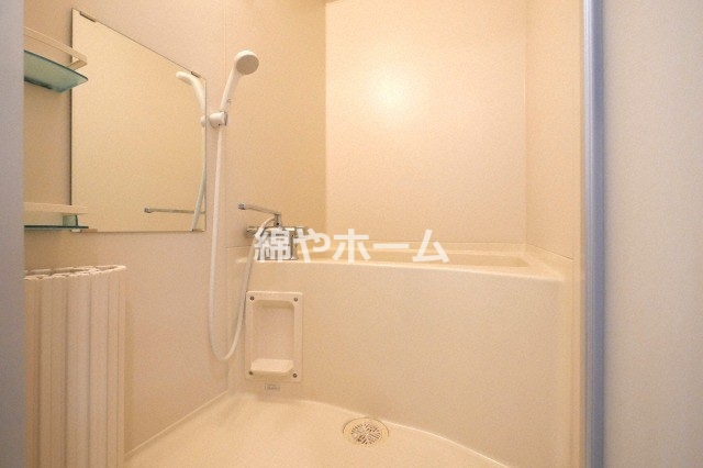 バス・シャワールーム　きれいなお風呂です