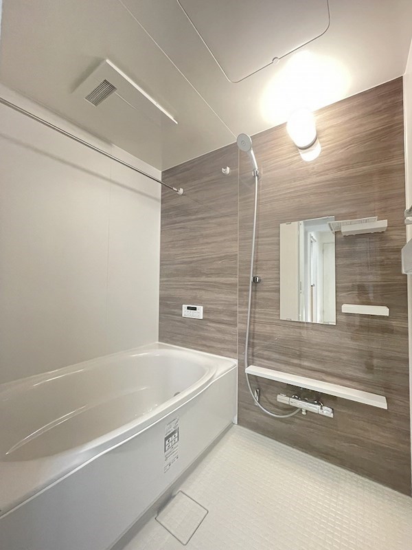 バス・シャワールーム　※別室参考画像