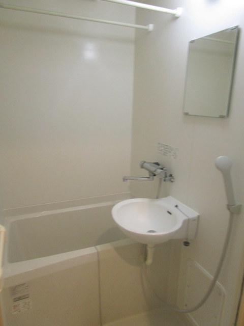 バス・シャワールーム　バスルーム