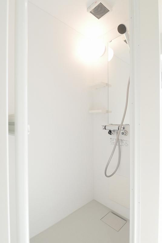 バス・シャワールーム　シャワールーム